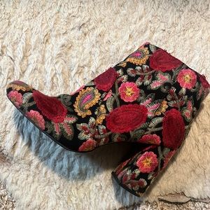 MIA Rosebud embroidered boots